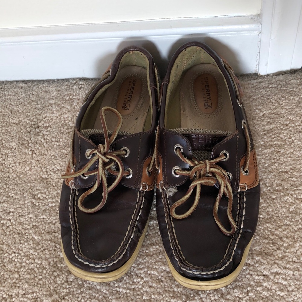Sperry Topsiders